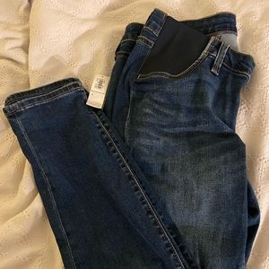 NWT side panel rockstar Old Navy Maternity jeans